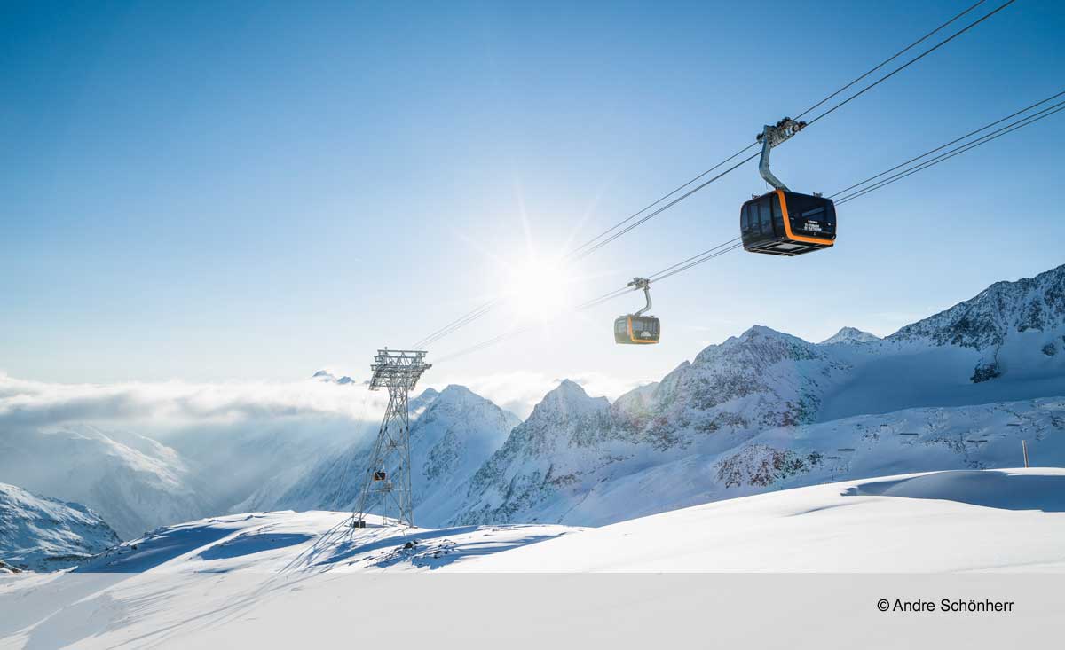 Perfekter Skitag im Stubaier Gletscher in Tirol